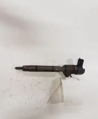 Hyundai i40 Fuel injector 338002A800 8PSK557 0445110411