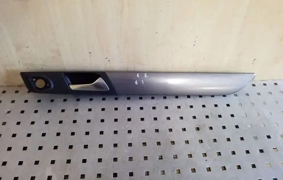 Volkswagen PASSAT B7 Rear door interior handle 3AA839114