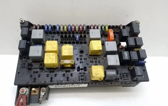 Mercedes-Benz ML W163 Fuse module 1635450205