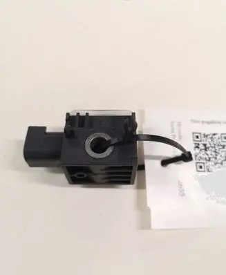 Hyundai Santa Fe Airbag deployment crash/impact sensor 959202B000 SA320080000