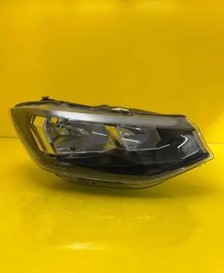 Volkswagen Caddy Headlight/headlamp 2K8941006D