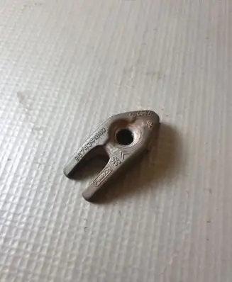 Peugeot Traveller Fuel Injector clamp holder 9674341880