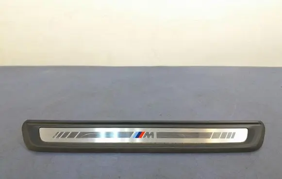 BMW 3 G20 G21 Foot area side trim 7407377