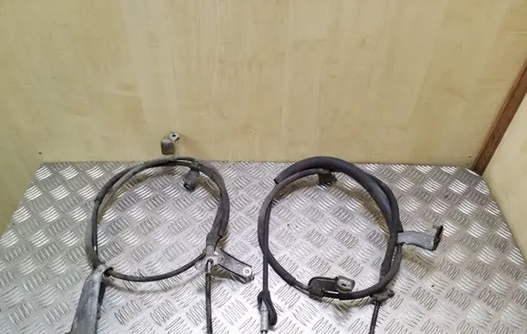 Honda CR-V Handbrake/parking brake wiring cable 