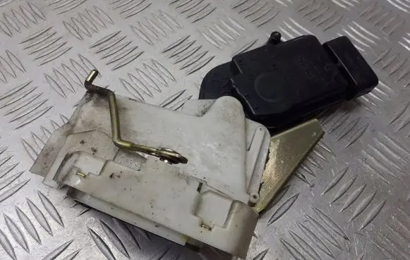 Suzuki Ignis Rear door lock B07-SPL-R