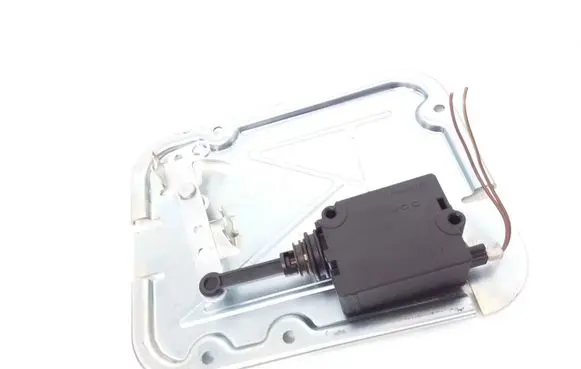 BMW X5 E53 Tailgate boot lock/latch motor 8408497