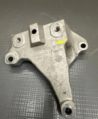 Skoda Fabia Mk4 (6VA) Engine mounting bracket 5WA199117 ENAC46000