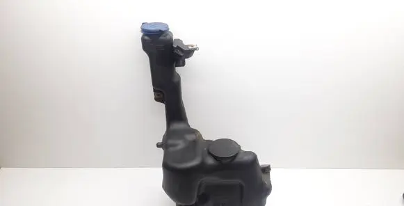Mercedes-Benz E W212 Windshield washer fluid reservoir/tank A2048600660