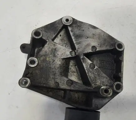 Opel Vectra C A/C compressor mount bracket 
