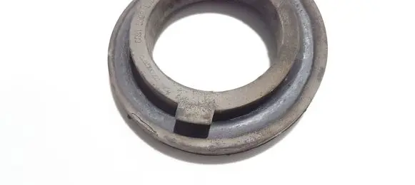 Ford Mondeo MK IV Front coil spring rubber mount 6g915599baa 6g91-5599-baa