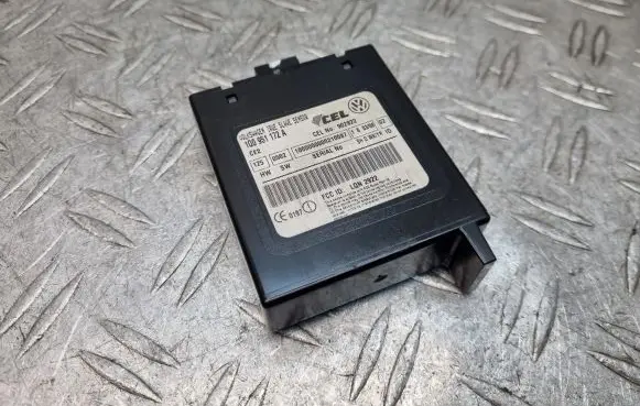 Volkswagen Eos Alarm control unit/module 1Q0951172A