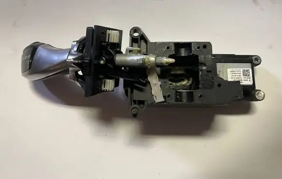 BMW X5 E70 Gear shifter/selector 9228612 9194622