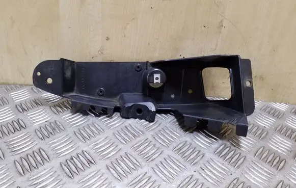 BMW X3 E83 Rear bumper mounting bracket 5112121253 51123448677 3448677