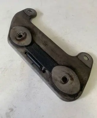 BMW 3 E90 E91 Muffler mount bracket/holder 7564943
