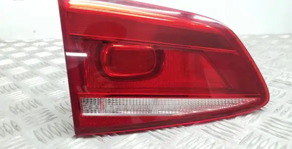 Volkswagen PASSAT B7 Tailgate rear/tail lights 3AF945093C