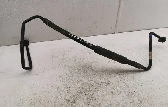 Volvo V70 Air conditioning (A/C) pipe/hose 30738722