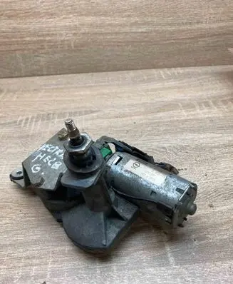 Opel Vectra B Rear window wiper motor 90584596