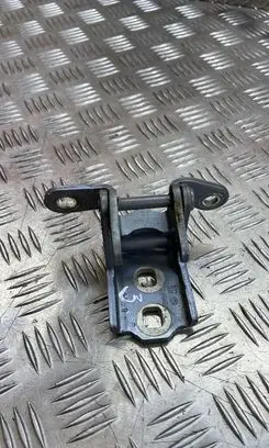 Opel Insignia A Rear door lower hinge
