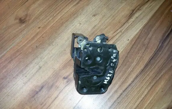Mazda 626 Front door lock
