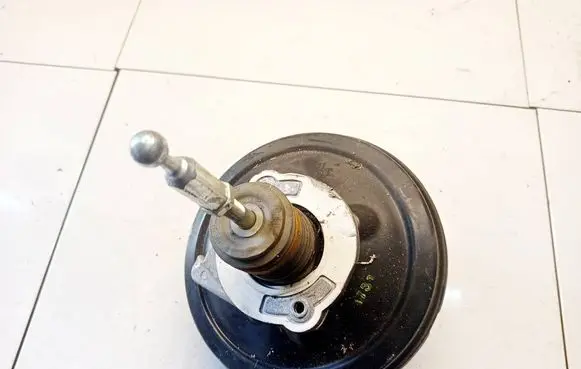 Audi A4 S4 B6 8E 8H Brake booster 8E0612105M