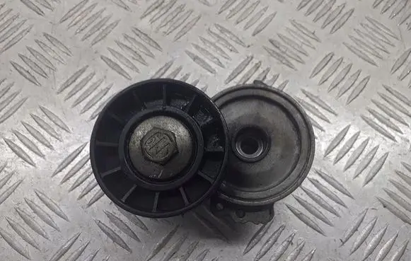 Ford Focus Alternator belt tensioner pulley 85319390