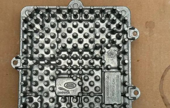 Jaguar XE LED ballast control module LX7313E005BA LX73-13E005-BA