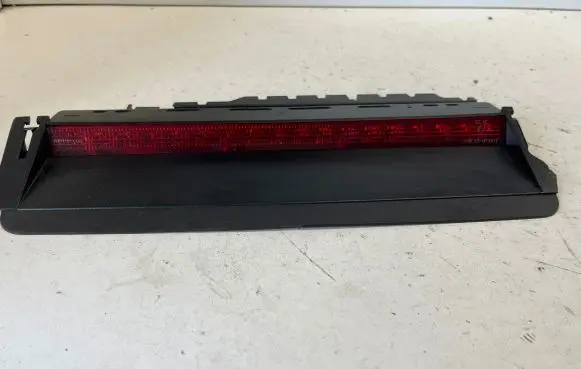 Volkswagen PASSAT CC Third/center stoplight 3C8945087B