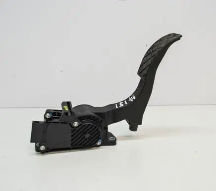 Volkswagen Polo Accelerator throttle pedal