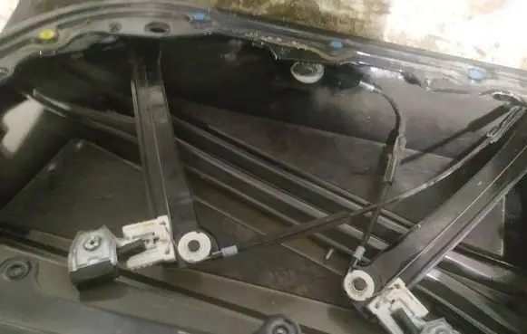 Alfa Romeo 159 Sliding door window regulator with motor