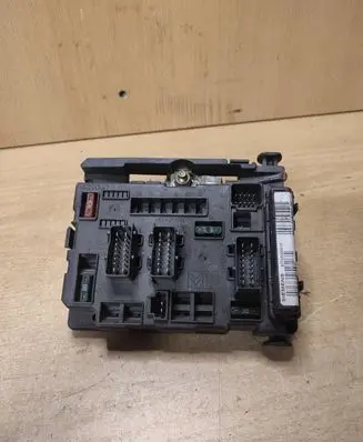 Citroen C5 Fuse box set 9641258080