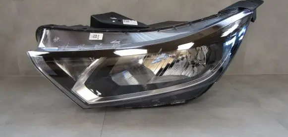 Hyundai i20 (BC3 BI3) Headlight/headlamp 92101QQ000 01070099901210 2701202E