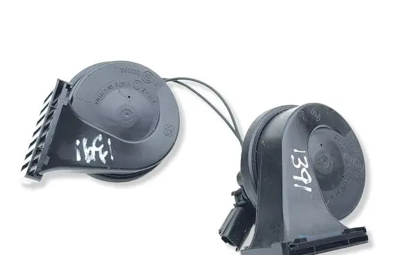 Opel Grandland X Horn signal 000099