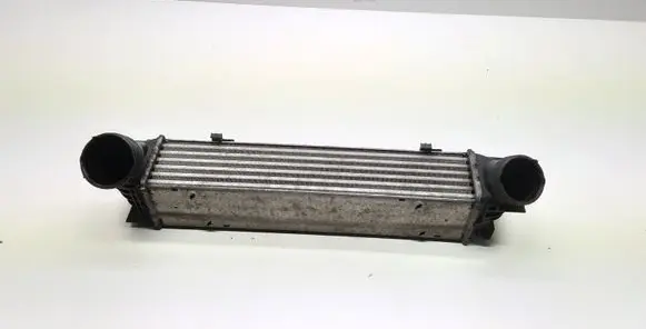 BMW 3 E90 E91 Intercooler radiator 7798788 779878802