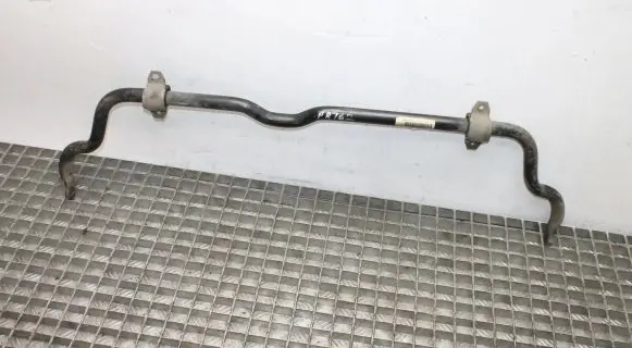 Mercedes-Benz A W176 Front anti-roll bar/sway bar A1763200511