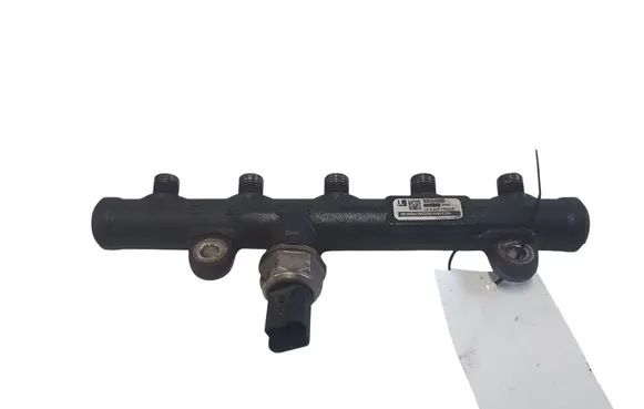 Peugeot 607 Fuel main line pipe 9681649580
