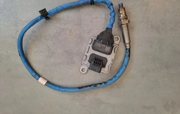 Renault Master III Lambda probe sensor 227905581R A3C0684850000 227905581