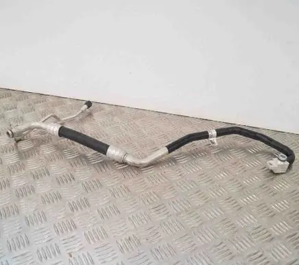 Audi A4 S4 B9 8W Air conditioning (A/C) pipe/hose 8W2820740D
