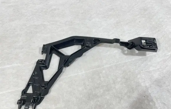 Mercedes-Benz CLS C257 Rear bumper mounting bracket A2576982400