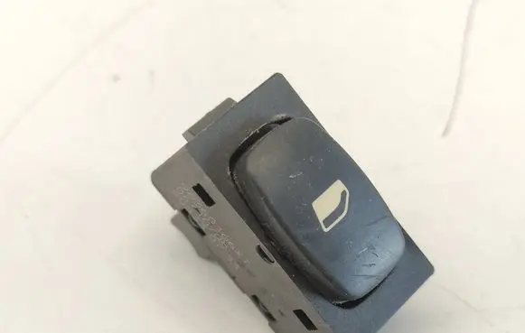 Peugeot 407 Electric window control switch 96360166XT 005330733 6554E8