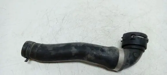 Volkswagen PASSAT CC Engine coolant pipe/hose