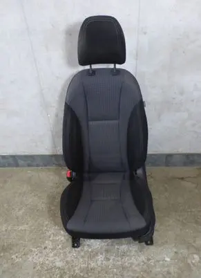 Hyundai i30 Front driver seat 