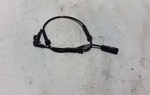 Renault Zoe ABS brake wheel speed sensor 479102979R