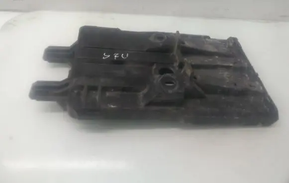 Volvo S70 V70 V70 XC Battery tray 9444453