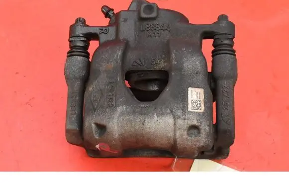 Dacia Sandero Front brake caliper 410005595R