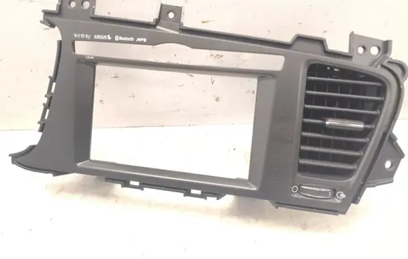 KIA Optima Radio/GPS head unit trim 2T9742000 847402T120MB2