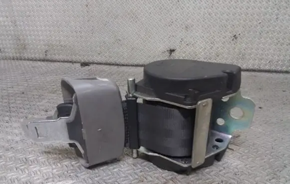 Renault Thalia II Middle seatbelt (rear) 8200092115