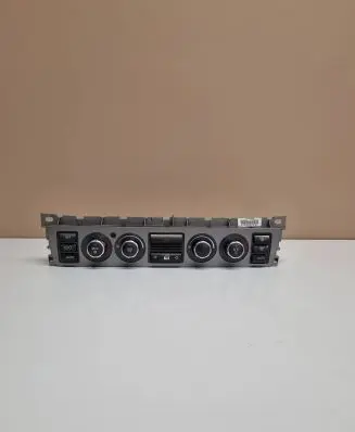 BMW 7 E65 E66 Climate control unit 6411698140401