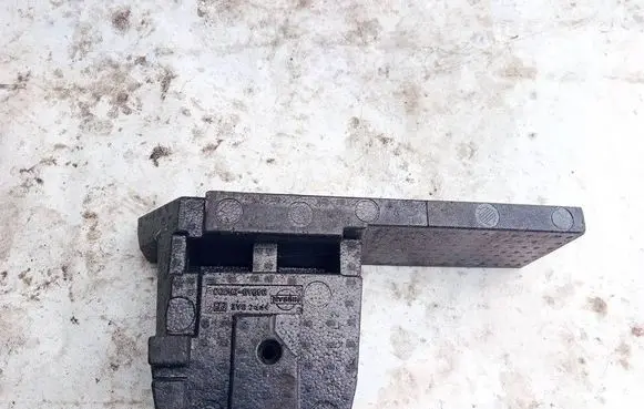 Nissan X-Trail T30 Spare wheel section trim 849A98H300
