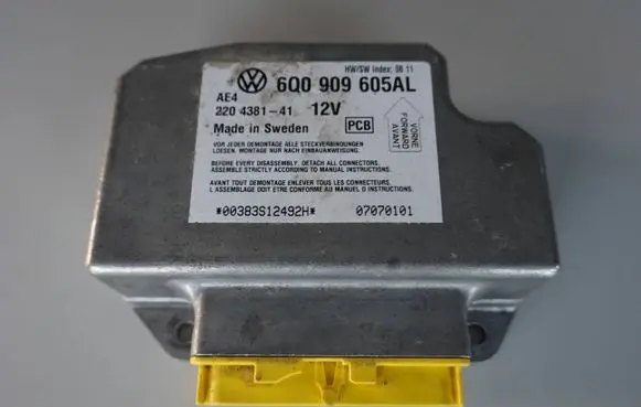 Volkswagen New Beetle Airbag control unit/module 6Q0909605AL