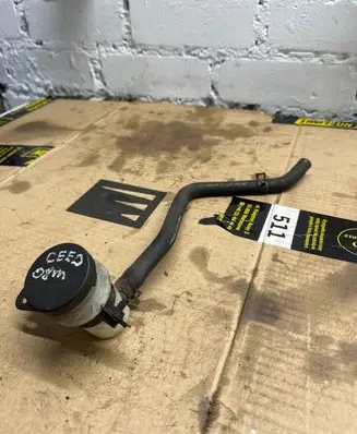 KIA Ceed Power steering fluid tank/reservoir